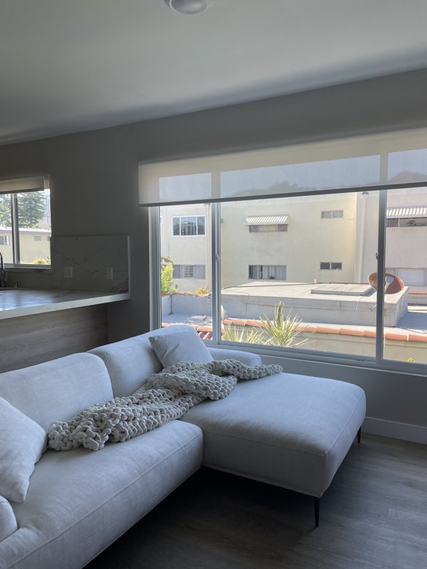 'West Hollywood 1 Bedroom Apartment Lease Takeover' Room to Rent from