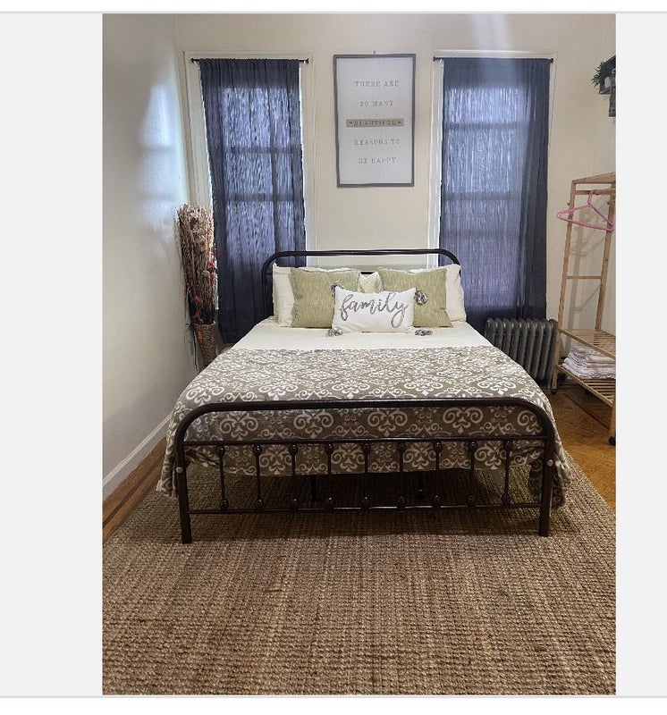 'Cypress Hill Brooklyn Apt' Room to Rent from SpareRoom