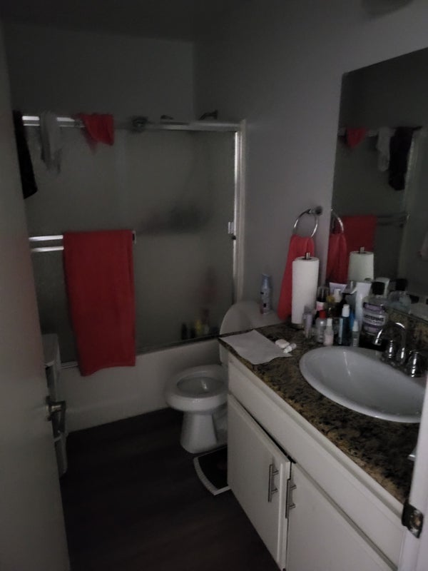 'Nice quiet downey apt room for rent' Room to Rent from SpareRoom