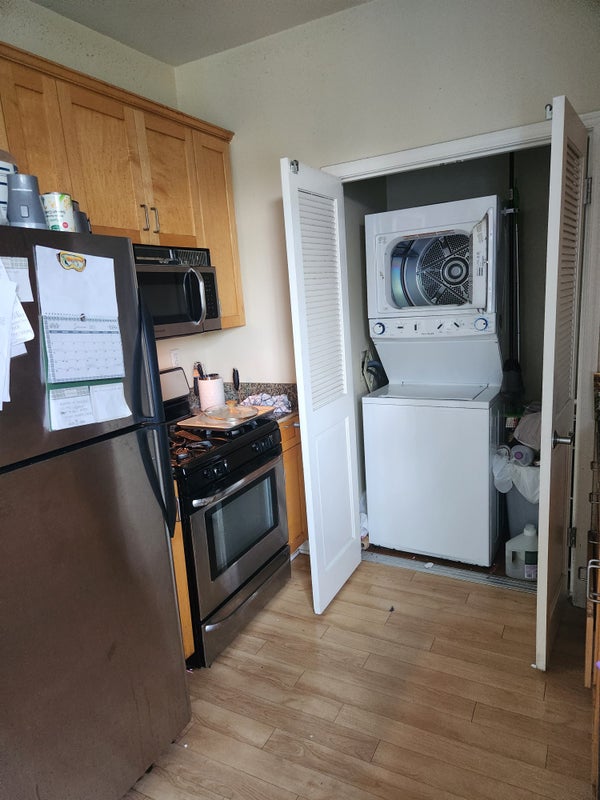 'Private Room Near CSUN' Room to Rent from SpareRoom