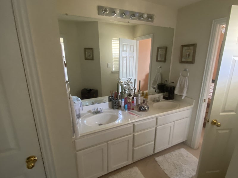 'Rent a Cozy Furnuished Room in a Great Location' Room to Rent from ...
