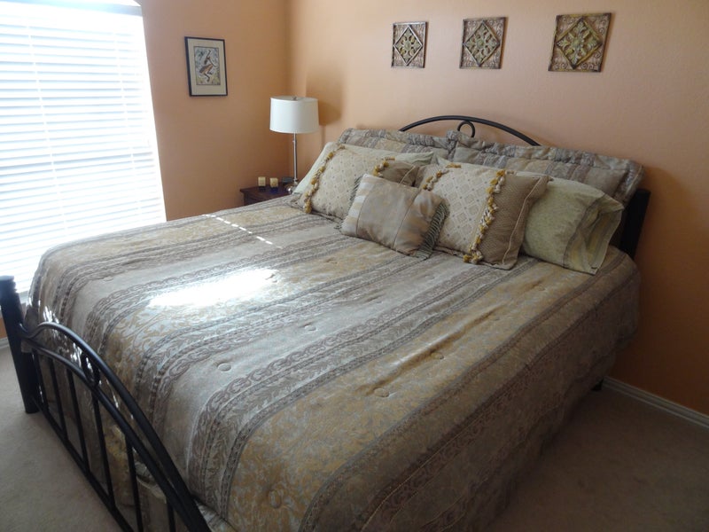 'Rent a Cozy Furnuished Room in a Great Location' Room to Rent from ...