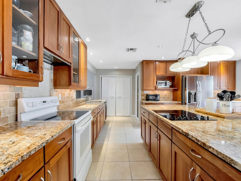 'Casselberry House' Room to Rent from SpareRoom