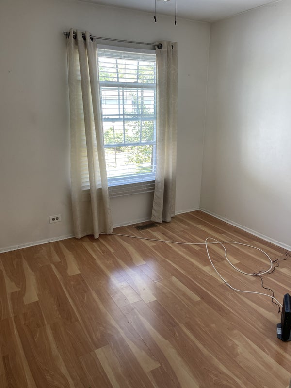 '10x10 room to rent' Room to Rent from SpareRoom