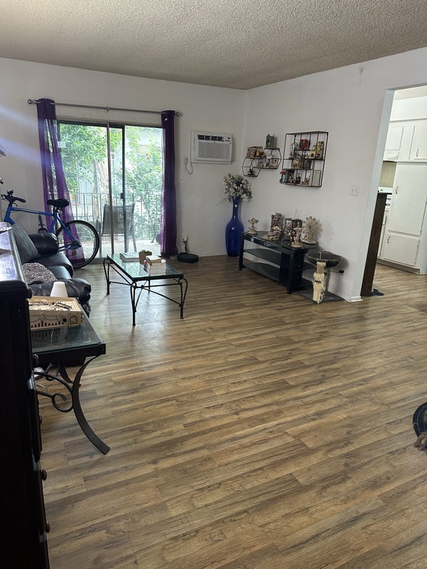 'Bedroom for Rent in Sherman Oaks' Room to Rent from SpareRoom