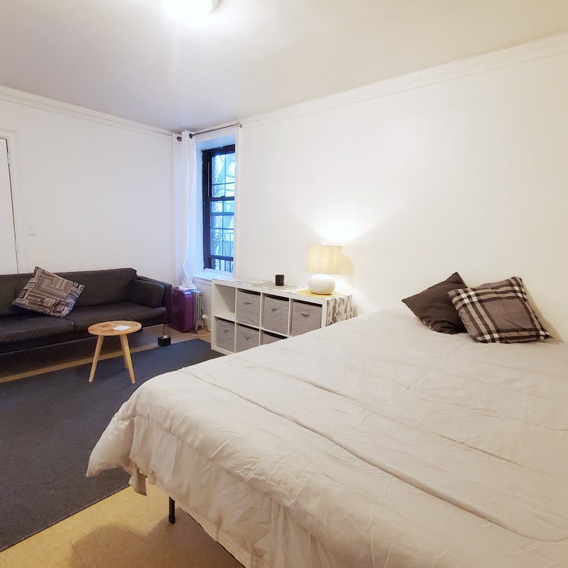 Best HD Pictures about  Rooms For Rent In Harlem  with No AI Images