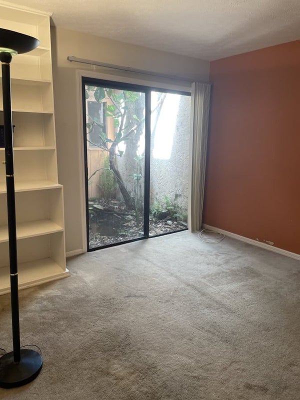 'Room in Carrollwood Village' Room to Rent from SpareRoom