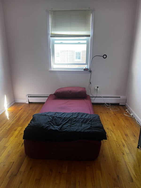 'Female Room For Rent (Flushing)' Room to Rent from SpareRoom