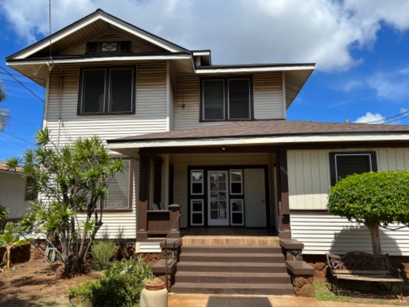 'New remodeled room w best Kaimuki location value!' Room to Rent from