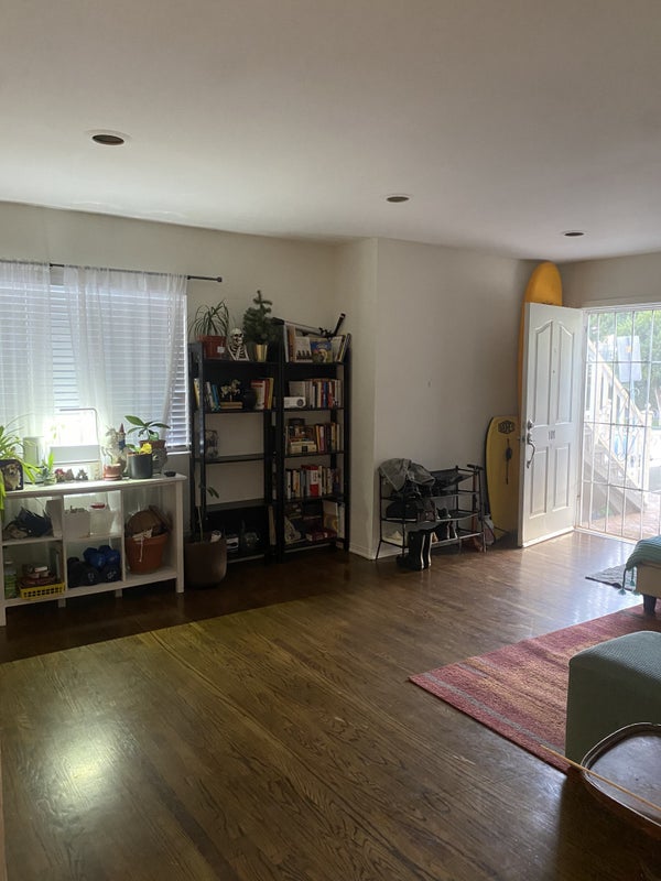 'Cheap 1 bed 1 bath for rent near UCLA' Room to Rent from SpareRoom