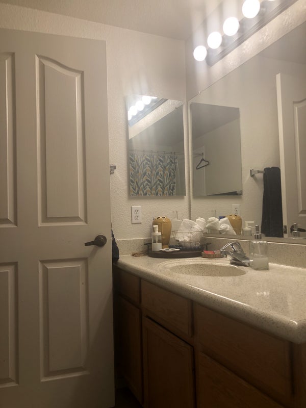 'Affordable Private Room for Rent in North Phoenix' Room to Rent from