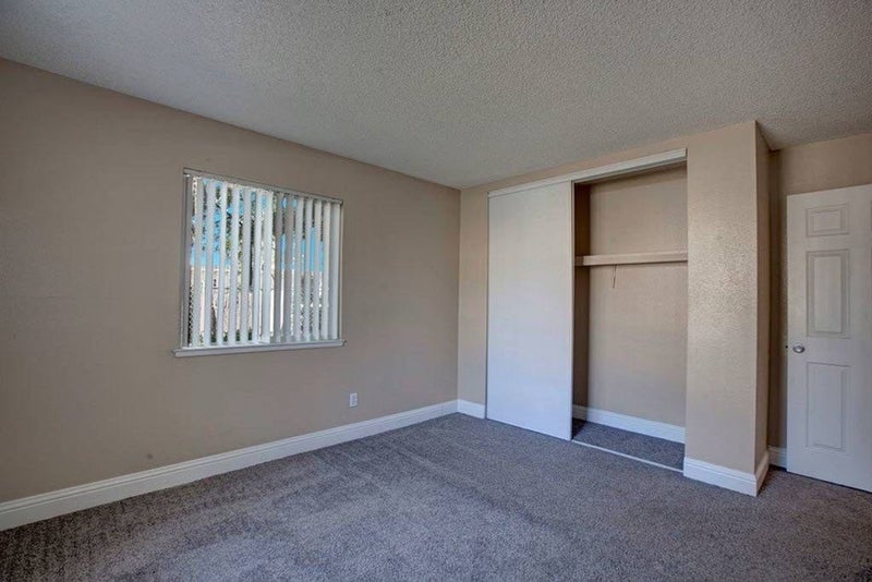 'Room for rent ASAP !!' Room to Rent from SpareRoom