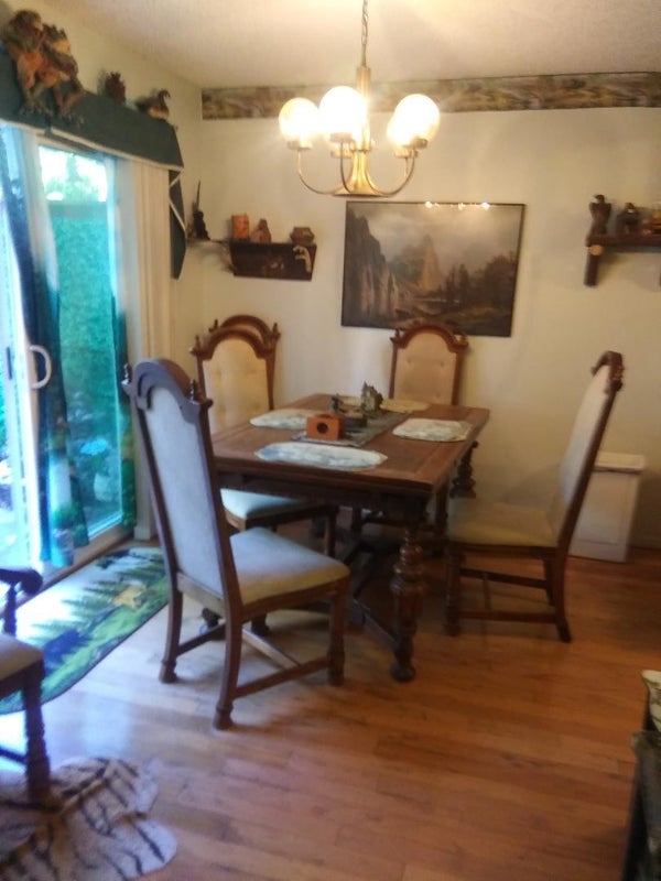 'Room for Rent in Vista, CA Townhome' Room to Rent from SpareRoom