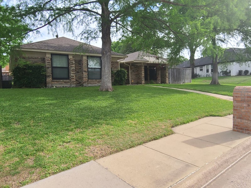 'Room for rent Duncanville' Room to Rent from SpareRoom