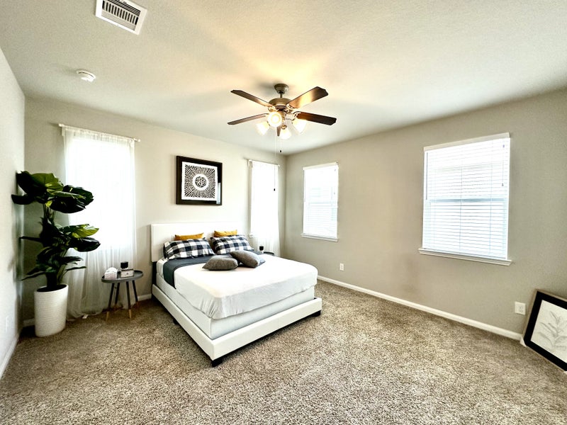 'Furnished 1B1B Master Suite in Gated Spring Brook' Room to Rent from