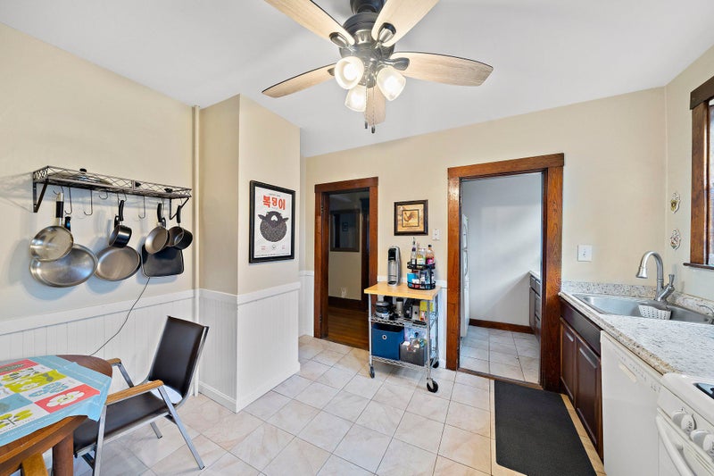 'Room for Rent Near Green Line Extension' Room to Rent from SpareRoom