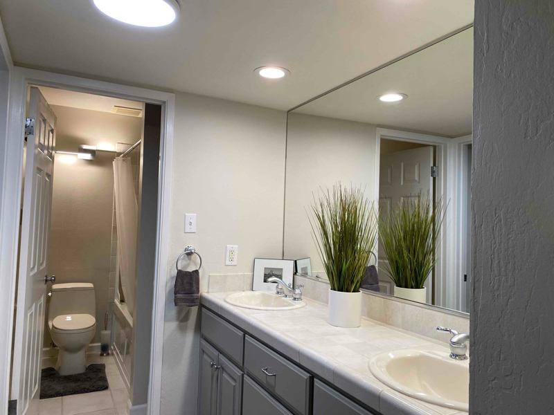 Visual Reference: Furnished Room Available In Remodeled Condo Room To Rent From