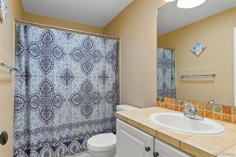 'Room in Storybook Neighboorhood' Room to Rent from SpareRoom