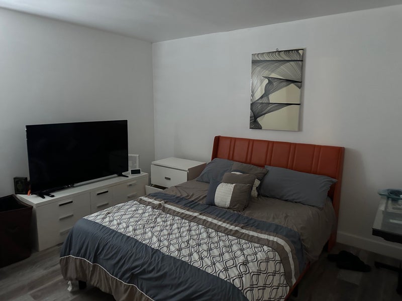 'Available Oct 1st Wilton Manors Room ' Room to Rent from SpareRoom