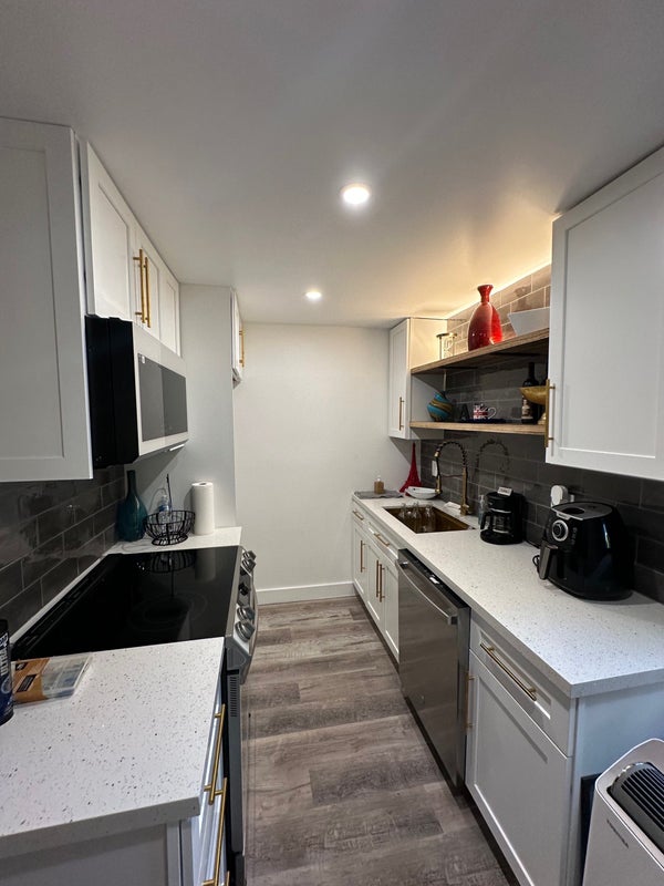 'Available Oct 1st Wilton Manors Room ' Room to Rent from SpareRoom