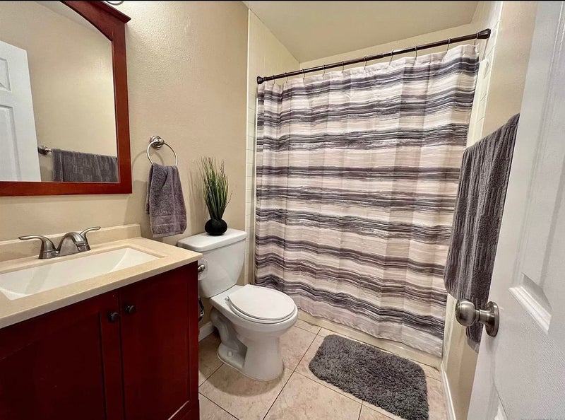 'Dictionary Hill Spring Valley Amazing View ' Room to Rent from SpareRoom