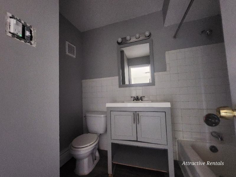 'Adorable Alsip 1Br Heat Included 1150' Room to Rent from SpareRoom