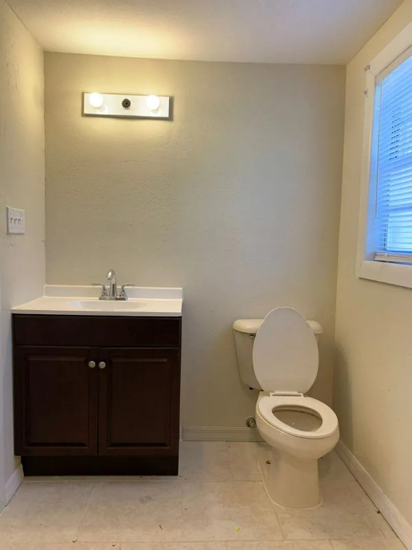 'Flexible Affordable Housing Near Hardrock Casino ' Room to Rent from