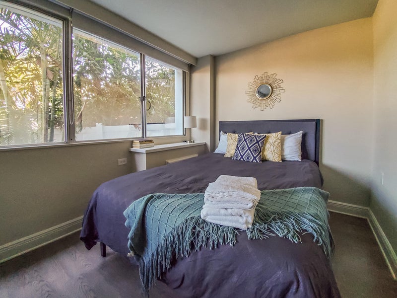 'Furnished Apartment For Rent In St. Petersburg' Room to Rent from