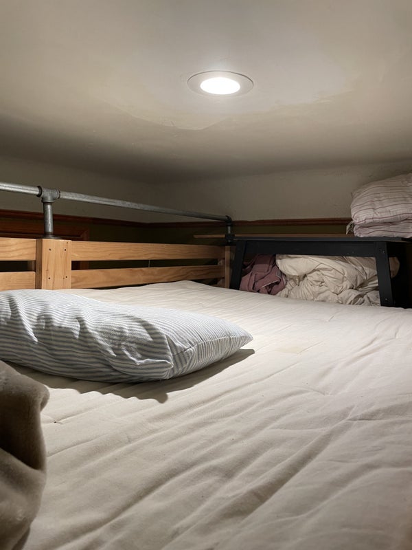 'Furnished bedroom Oct 2Nov 2. ' Room to Rent from SpareRoom