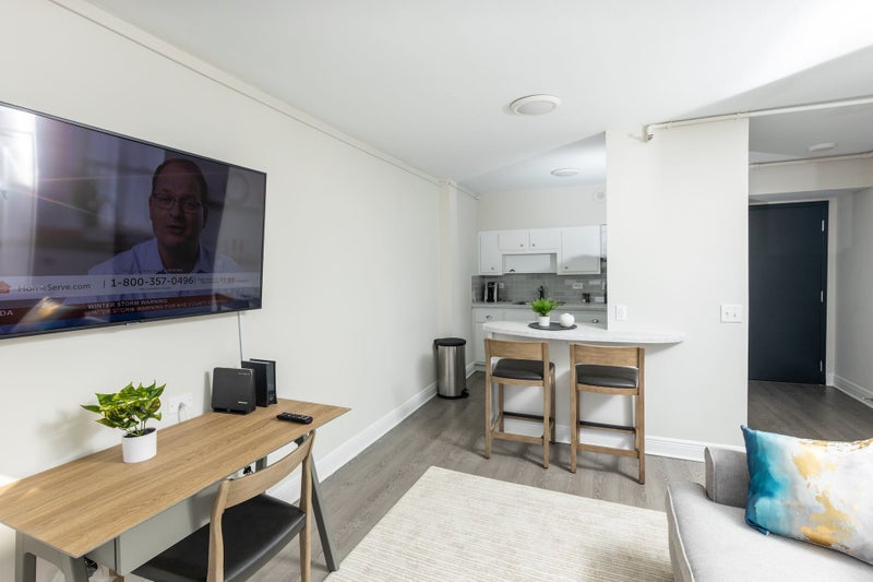 'Furnished Apartment For Rent In St. Petersburg' Room to Rent from