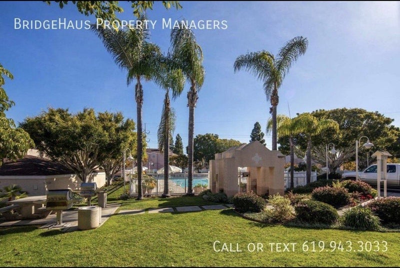 '2 roommates looking for one more ' Room to Rent from SpareRoom