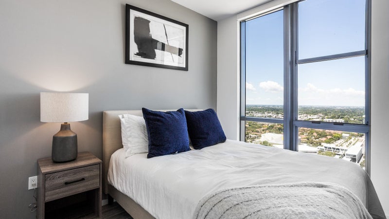 'Furnished Apartment For Rent In Fort Lauderdale' Room to Rent from