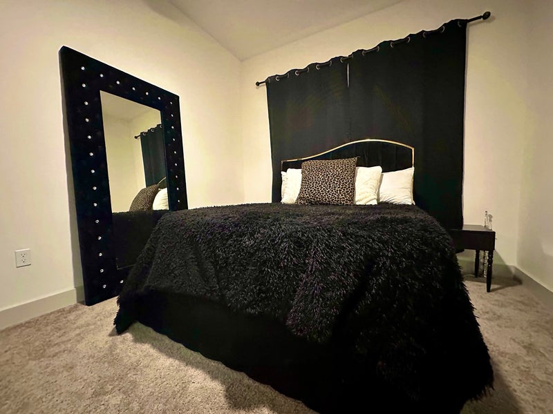 'Luxury Apartment in Sarasota Downtown ' Room to Rent from SpareRoom