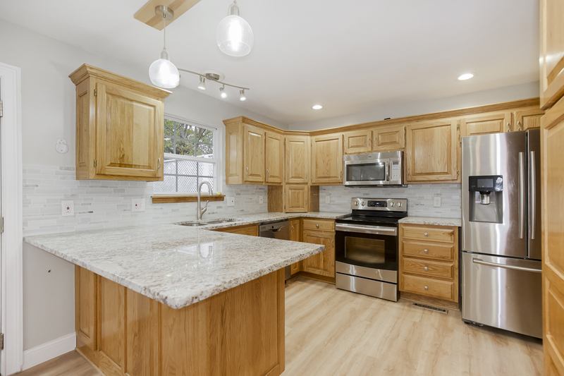 'Nice Coliving Room In Kansas City' Room to Rent from SpareRoom