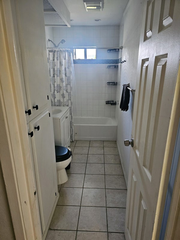 '2 rooms for rent' Room to Rent from SpareRoom