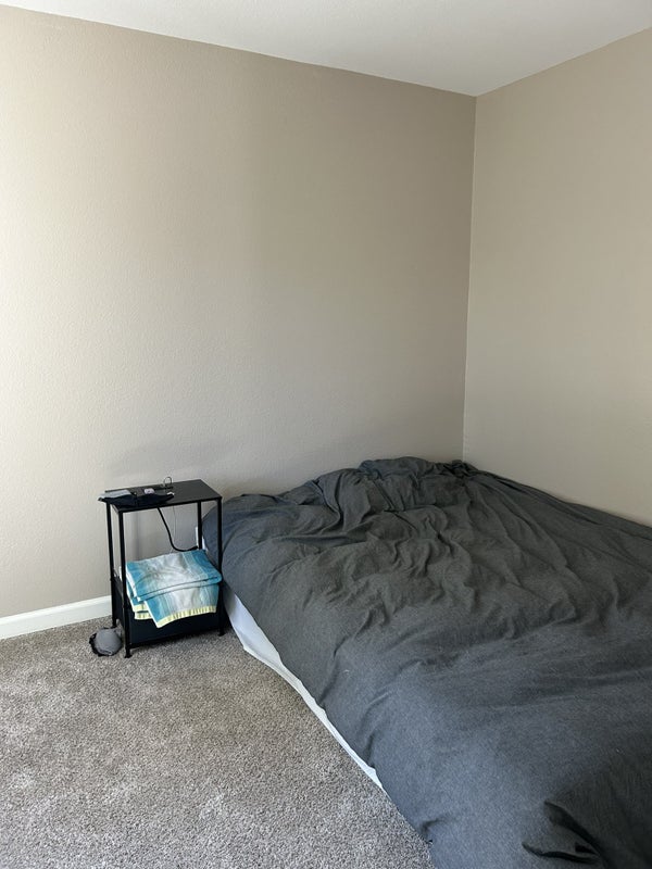 'Single Room in 2 bed apartment Rancho California' Room to Rent from