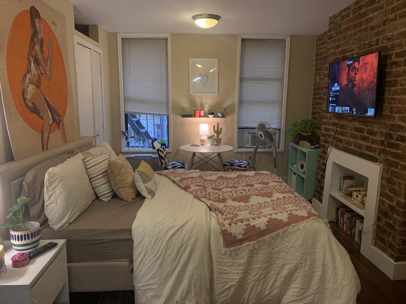 'Cozy studio in east village' Room to Rent from SpareRoom
