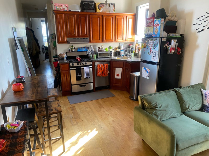 'Looking For One Roommate In 2 Bed/1 Bath ' Room to Rent from SpareRoom