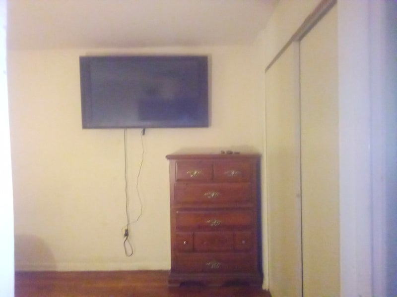 'Furnished room for rent Asap! S150 week' Room to Rent from SpareRoom