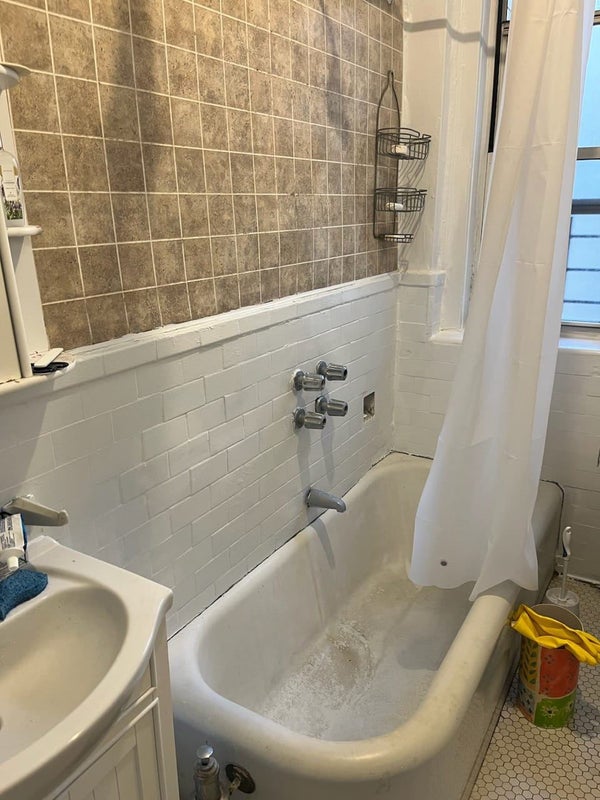 'Large room in Washington Heights ' Room to Rent from SpareRoom