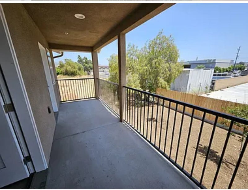 'Room for rent in brand new unit in El Cajon!' Room to Rent from SpareRoom