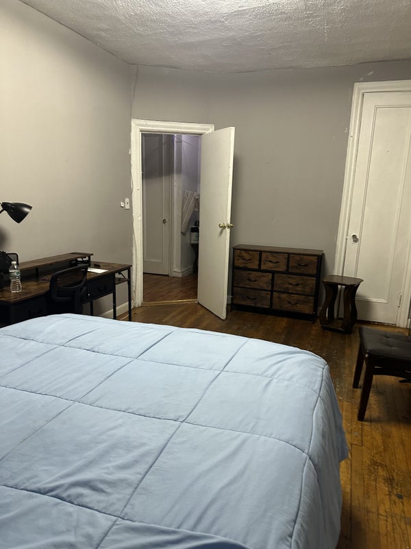 'Room for rent in Washington heights near Columbia ' Room to Rent from