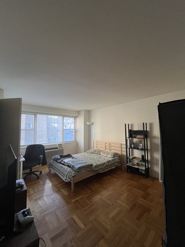 'Master bedroom available for rent in Stamford' Room to Rent from SpareRoom