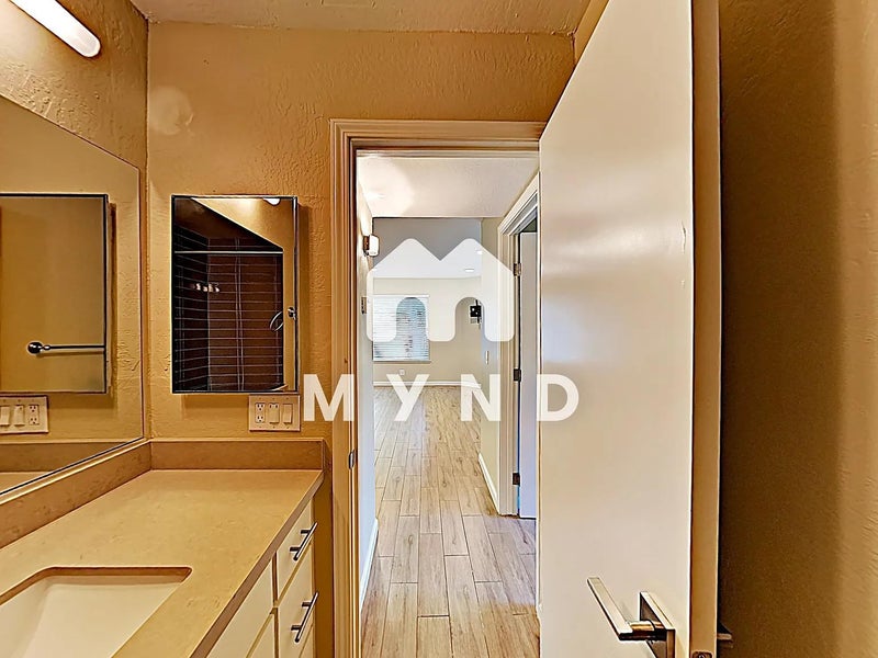 '1,825 1BR Lease Takeover (optional 1yr renewal)' Room to Rent from