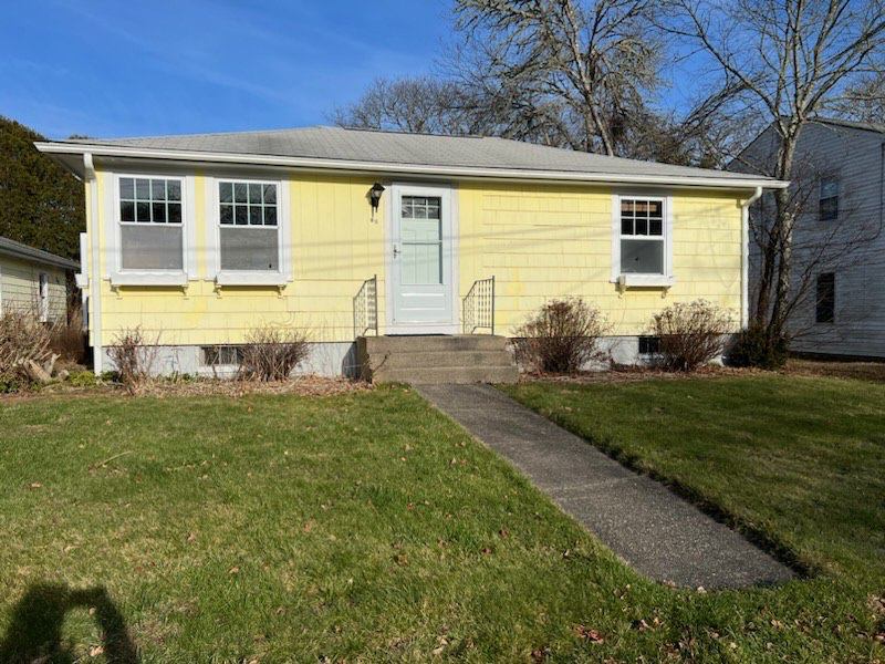 'Looking for a Third Roommate!' Room to Rent from SpareRoom