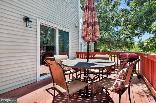 39 1 Bedrm in Townhome with Shared - 209745803