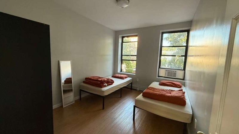 To Rent Women 'Furnished Room for Rent in Brooklyn- woman only' Room to Rent from ...