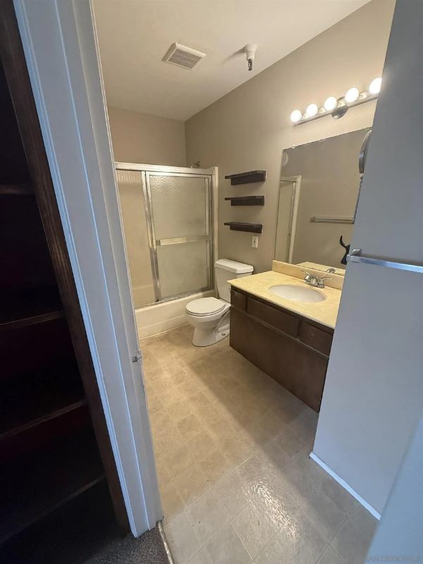 Apartment in San Diego, Burlingame, North Park - View 4