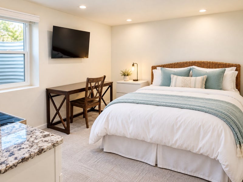 Studio Space Rental 'Beautiful Fully Furnished Private Studio Ensuite_' Room to Rent from ...