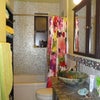 Photo 4: bathroom